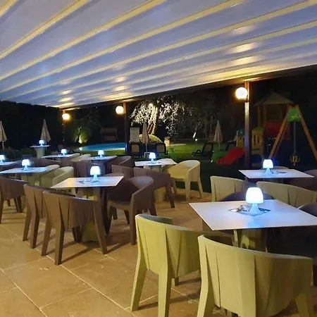 马尔切西内北那克斯酒店 酒店 马尔切西内